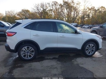 Ford Escape III 2022 Ford Escape FORD ESCAPE SEL 1.5 Benzyna 181KM, zdjęcie 1