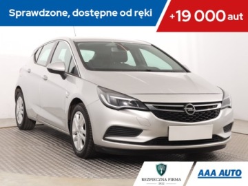 Opel Astra K Hatchback 5d 1.6 CDTI 110KM 2019 Opel Astra 1.6 CDTI, Navi, Klima, Tempomat