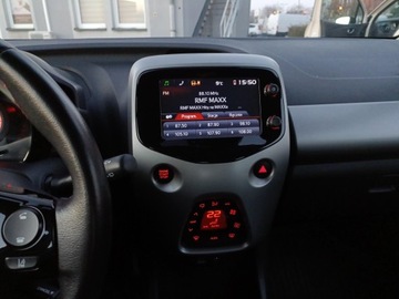 Toyota Aygo II Hatchback 5d 1.0 VVT-i 69KM 2016 Toyota Aygo 1.0 VVT-i X-play II (2014-) 1.0VVT-i X, zdjęcie 18