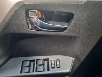 Toyota RAV4 IV MPV Facelifting 2.5 Hybrid 197KM 2016 Toyota RAV4 Toyota RAV4 Hybrid Premium 4x4 2.5 Hybryda 197KM, zdjęcie 18