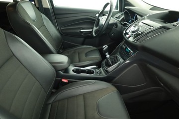 Ford Kuga II SUV 2.0 TDCi 150KM 2015 Ford Kuga 2.0 TDCi, Salon Polska, 4X4, Skóra, zdjęcie 6