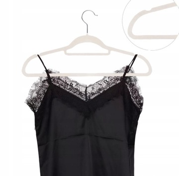 WIESZAK WELUROWY NA UBRANIA KREMOWY WYTRZYMAŁY