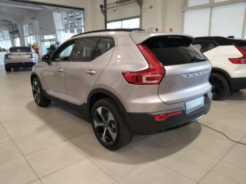Volvo XC40 2026 VOLVO XC40 B3 Ultra Dark Suv 2.0 (177KM) 2026, zdjęcie 1