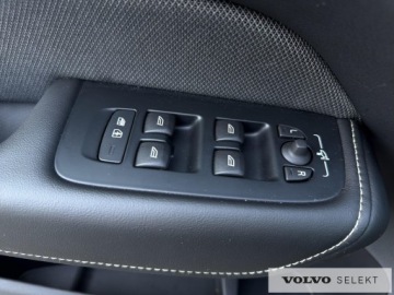 Volvo XC60 II 2025 Volvo XC 60 XC60 B5 B AWD Plus Black Edition aut,, zdjęcie 24
