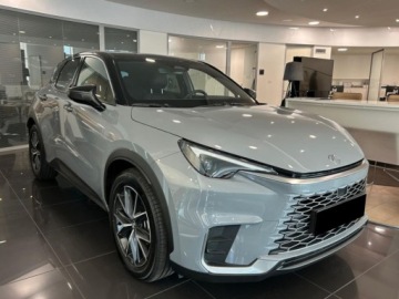 Lexus LBX 1.5 Hybrid 136KM 2026 Od ręki - Cool 1.5 Hybrid 136KM | Podgrzewane fotele!, zdjęcie 3