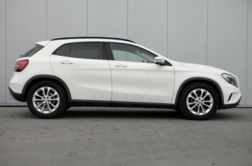 Mercedes GLA I Off-roader 1.6 200 156KM 2014 Mercedes-Benz GLA 1.6 Benzyna 156KM, zdjęcie 10