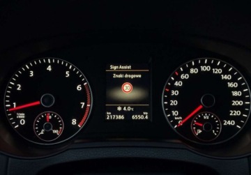 Volkswagen Sharan II Van Facelifting 1.4 TSI 150KM 2022 Volkswagen Sharan 1.4TSI 150KM DSG Highline Bixenon CarPlay FV23 SAlon PL, zdjęcie 17