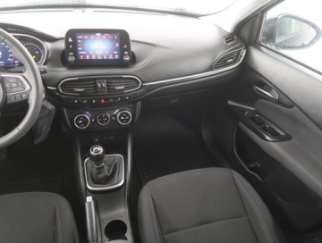 Fiat Tipo II Sedan Facelifting 1.0 T3 Turbo 100KM 2021 Fiat Tipo 1.0 FireFly, Salon Polska, Klima, zdjęcie 7