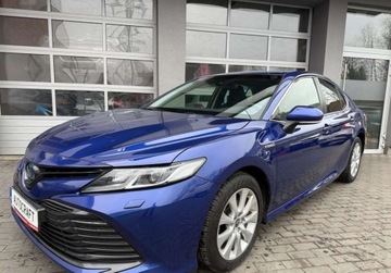 Toyota Camry IX Sedan 2.5 Hybrid Dynamic Force 218KM 2020 Toyota Camry Salon Polska, Serwis ASO, Gwarancja 2.5 Hybryda 218KM, zdjęcie 21