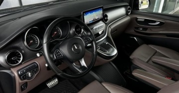 Mercedes Klasa V W447 Długi Facelifting 2.0 300d 237KM 2023 Mercedes-Benz Klasa V V300d AMG Line Dlugi 7 miejsc Kamera360 Tempomat Naw, zdjęcie 9