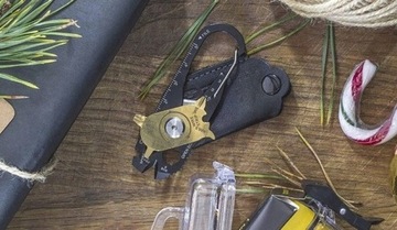 Brelok multitool wielofunkcyjny 20w1 karabińczyk