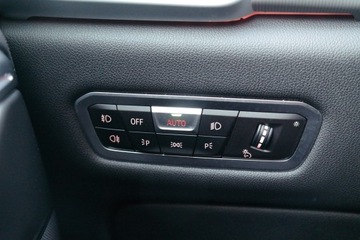 BMW X6 G06 SUV 3.0 40d 340KM 2020 BMW X6 BMW X6 xDrive40d M Sport Adaptacyjne Zawies, zdjęcie 21