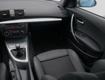 BMW Seria 1 E81/E87 Hatchback 5d E87 1.6 116i 115KM 2006 BMW 1 116i, Klima, Parktronic,ALU, zdjęcie 7