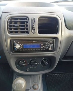 Renault Clio II Hatchback 1.2 60KM 2000 Renault Clio Renault Clio 1.1 Benzyna 60KM, zdjęcie 8