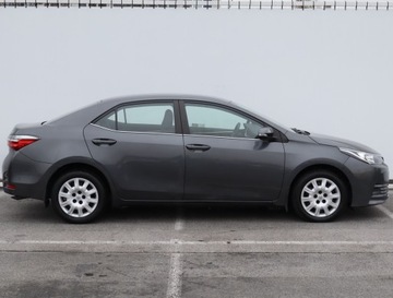 Toyota Corolla XI Sedan Facelifting 1,6 Valvematic 132KM 2018 Toyota Corolla 1.6 Valvematic, Salon Polska, GAZ, zdjęcie 5