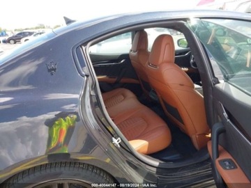 Maserati Ghibli III 2023 Maserati Ghibli Modena 2023 3.0l 3.0 Benzyna 424KM, zdjęcie 13
