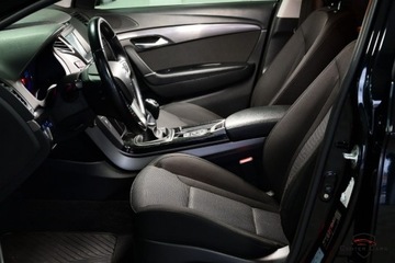 Hyundai i40 Kombi Facelifting 1.7 CRDi 115KM 2018 Hyundai i40 1.7 CRDi Climatronic Navi Drive Mo..., zdjęcie 17