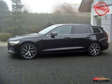 Volvo V60 II  2020 Volvo V60 Volvo V60 T6 AWD Plug-In Hybrid Panorama Serwis 2.0 253KM, zdjęcie 8
