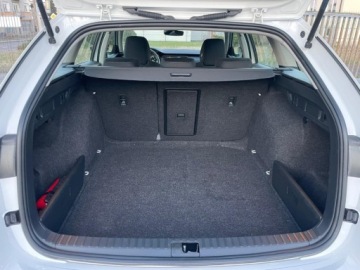 Skoda Octavia IV Kombi 2.0 TDI 150KM 2022 Skoda Octavia 2.0 TDI 150 KM DSG AMBITION BEZWYPADKOWY 2.0 Diesel 150KM, zdjęcie 25