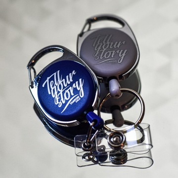 Ски-пасс с карабином, синий