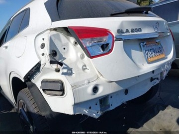 Mercedes GLA II 2020 Mercedes-Benz GLA 2020 MERCEDES-BENZ GLA 250 4MATIC 2.0 Benzyna 255KM, zdjęcie 6