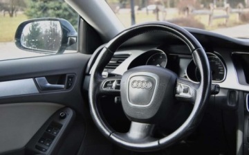 Audi A5 8T Sportback 2.0 TDI 143KM 2010 Audi A5 Sportback 2010r, 2.0 TDI, Automat, Skora, Xenon, Navi, Swietnie ut, zdjęcie 9