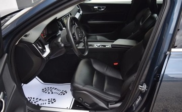 Volvo V60 I Kombi Facelifting 2.0 D3 DRIVE-E 150KM 2018 Volvo V60 2.0 D Automatic Skora Navi Ledy Virtual Kamera 2.0 Diesel 150KM, zdjęcie 18