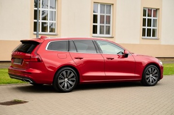 Volvo V60 II  Kombi 2.0 T5 250KM 2019 MEGA KOLOR __JASNE SKÓRY __SUPER PEDANTYCZNY STAN_, zdjęcie 10