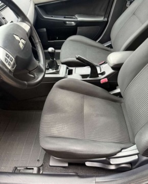 Mitsubishi 2015 Mitsubishi Lancer Mitsubishi Lancer 1.6 Invite 1.6 Benzyna 117KM, zdjęcie 21