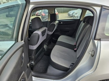 Citroen C4 I Hatchback 1.6 16V 110KM 2006 Citroen C4 1.6 Benzyna 109KM, zdjęcie 5