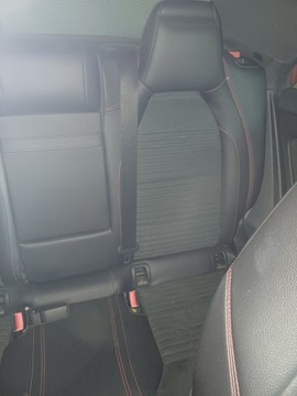 KOMPLET SEDADLA MERCEDES CLA AMG A45 ALCANTRA ČERVENÁ NIC