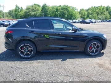 Alfa Romeo Stelvio SUV Facelifting 2.0 Turbo 280KM 2023 Alfa Romeo Stelvio Alfa Romeo Stelvio Veloce AWD 2.0 Benzyna 280KM, zdjęcie 6