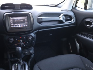 Jeep Renegade SUV Facelifting 1.3 GSE T4 Turbo 150KM 2019 Jeep Renegade 1.3 T-GDI, Salon Polska, zdjęcie 7