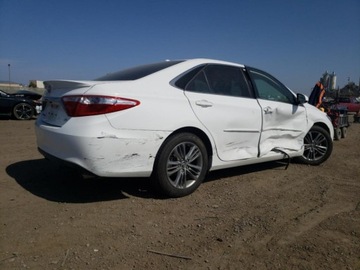 Toyota Camry VIII 2.5 VVT-i 178KM 2017 Toyota Camry TOYOTA CAMRY LE, 2017r., 2.5L, zdjęcie 2