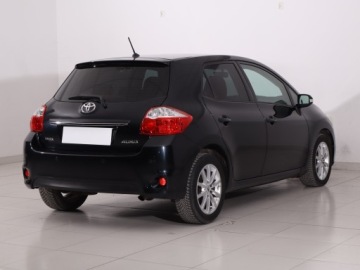 Toyota Auris I Hatchback 5d Facelifting 1.6 Valvematic 132KM 2011 Toyota Auris 1.6 Valvematic, Klima, Klimatronic, zdjęcie 4
