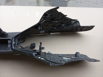 FORD FOCUS MK3 LIFT 15-18- Комплект туннеля подлокотников.