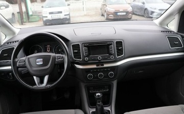 Seat Alhambra II (7N) Van 2.0 TDI CR 177KM 2014 Seat Alhambra Panorama, Nawigacja, Serwis do konca, 7-osob 2.0 Diesel, zdjęcie 4