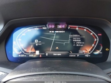 BMW X5 G05 2023 BMW X5 M50i 2023 4.4 Benzyna 523KM, zdjęcie 11