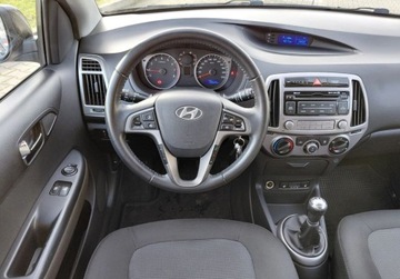 Hyundai i20 I Hatchback 5d Facelifting 1.2 DOHC 85KM 2014 Hyundai i20 1.2 Benzyna 86KM, zdjęcie 12