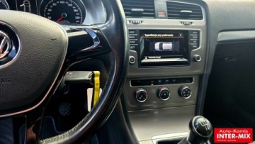 Volkswagen Golf VII Hatchback 3d 1.6 TDI-CR DPF 105KM 2015 Volkswagen Golf Zarejestrowany Super stan 1.6 Diesel 105KM, zdjęcie 31