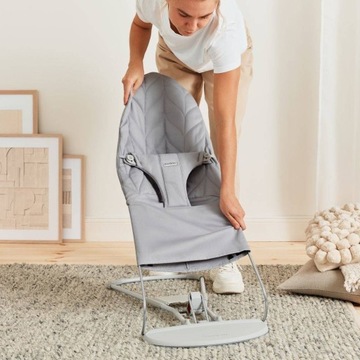 BABYBJORN BLISS ТКАНЫЙ СВЕТЛО-СЕРЫЙ СТУЛ + ИГРУШКА GOOGLY