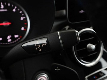 Mercedes GLC C253 SUV Facelifting 2.0 200d 163KM 2019 Mercedes GLC 200 GRATIS! Pakiet Serwisowy o, zdjęcie 32