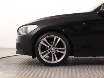 BMW Seria 1 F20-F21 Hatchback 5d 116i 136KM 2012 BMW 1 116i, Xenon, Bi-Xenon, Klima, Tempomat, zdjęcie 13