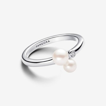 pierścionek z perłami hodowanymi, słodkowodnymi, poddanymi obróbce