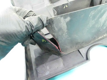 КОРПУС АККУМУЛЯТОРА FIAT STILO 1.6B