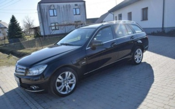 Mercedes Klasa C W204 Limuzyna 1.8 200 CGI BlueEFFICIENCY 184KM 2009 Mercedes-Benz Klasa C 1.8 Kompresor Automat PDC Sprowadzony 1.8 Benzyna, zdjęcie 18