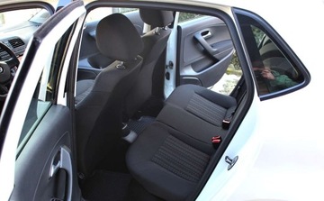 Volkswagen Polo V Hatchback 3d Facelifting 1.0 60KM 2015 Volkswagen Polo 1.0 i Komputer Podgrzewane fotele 1 rok gwarancji w cen, zdjęcie 11