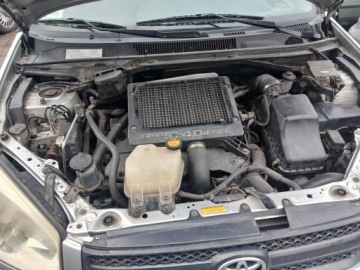 Toyota RAV4 II 2.0 16V D-4D 116KM 2004 TOYOTA RAV-4 2,0 D4D, zdjęcie 3