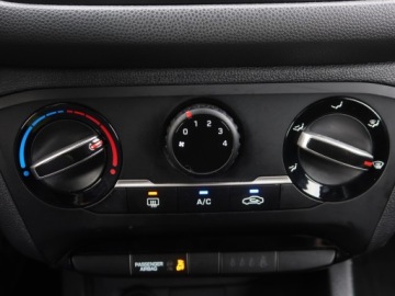 Hyundai i20 II Hatchback 5d Facelifting KAPPA 1.2 MPI 84KM 2018 Hyundai i20 1.2, Salon Polska, 1. Właściciel, zdjęcie 12