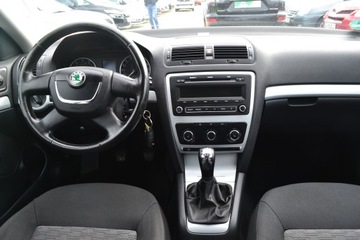 Skoda Octavia II Kombi 1.6 MPI 102KM 2009 Skoda Octavia, z Niemiec, nowy rozrząd, zdjęcie 7